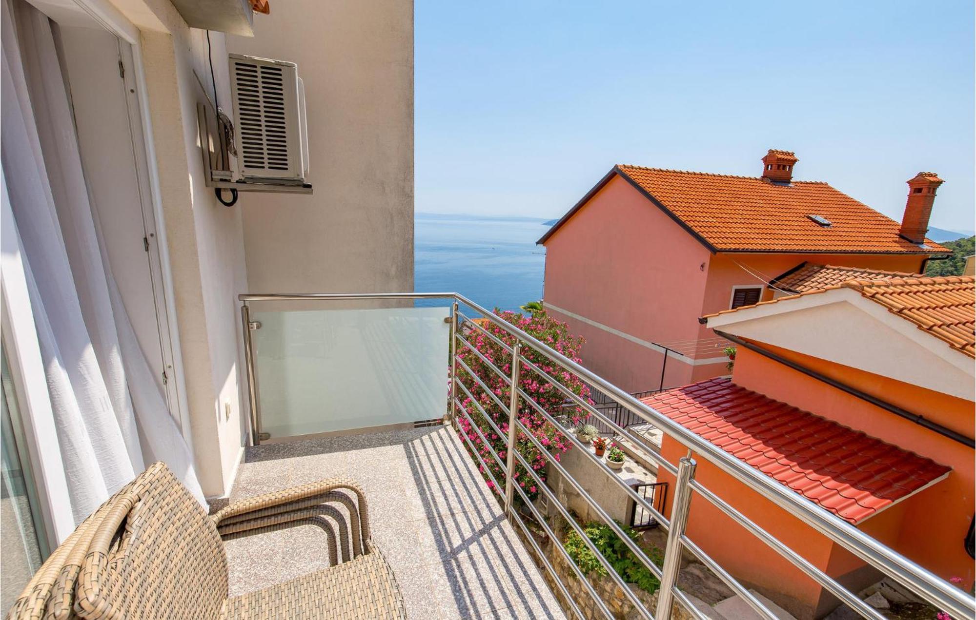 1 Bedroom Gorgeous Apartment In Moscenicka Draga Exterior photo