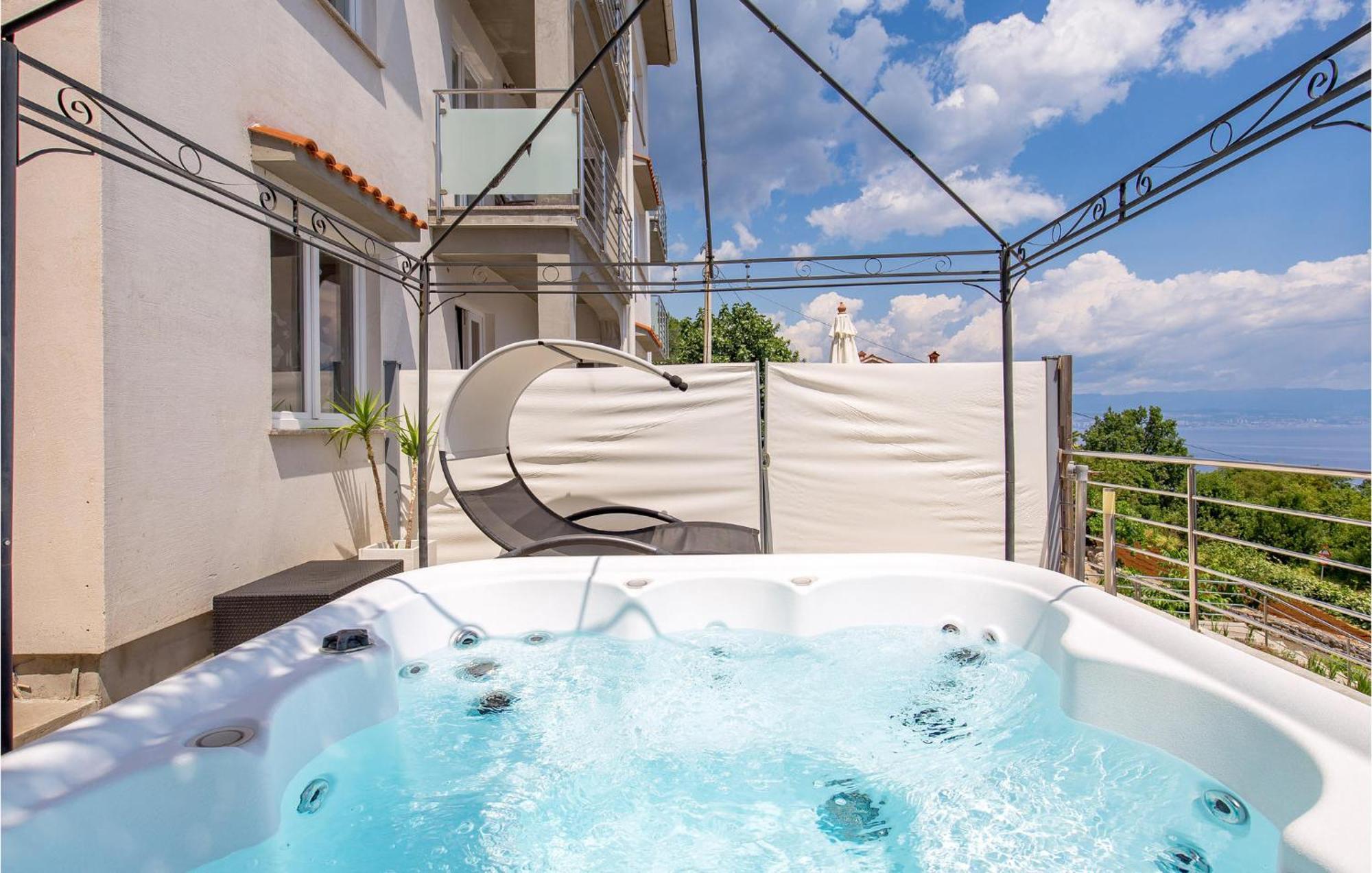 1 Bedroom Gorgeous Apartment In Moscenicka Draga Exterior photo